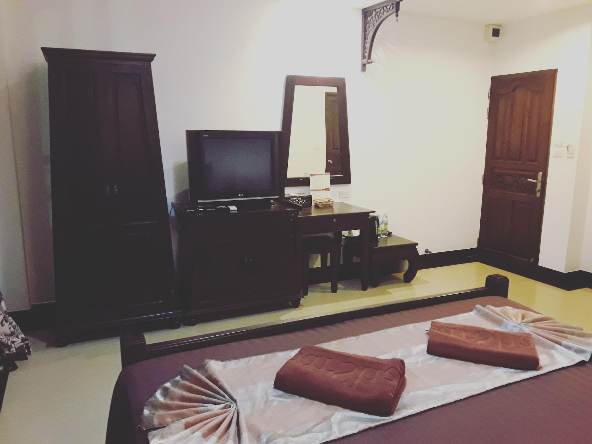Baan Andaman Hotel Краби Экстерьер фото